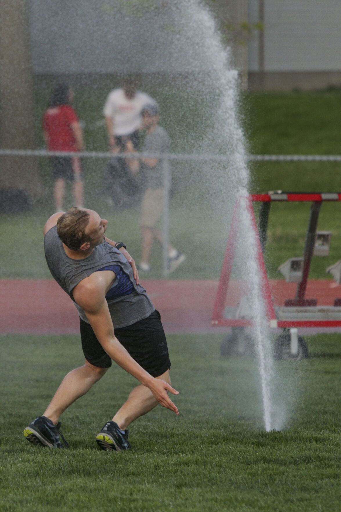 051222-qc-spt-district track-95.jpg